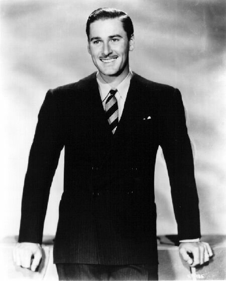 Errol Flynn as Robert Lansford - 42kb